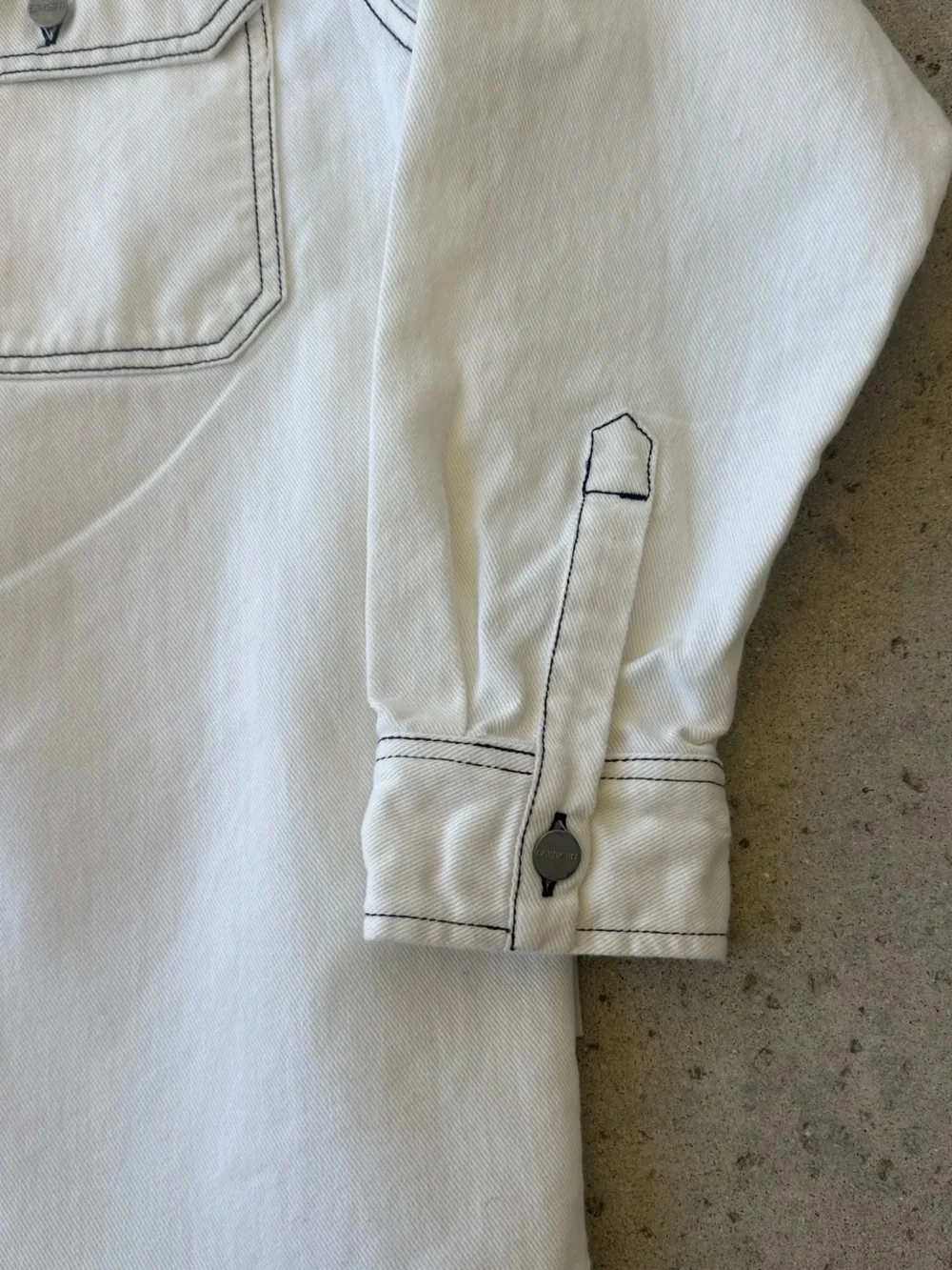 Carhartt WIP White Button-Front Long Sleeve SHACKET - Picture 3 of 8